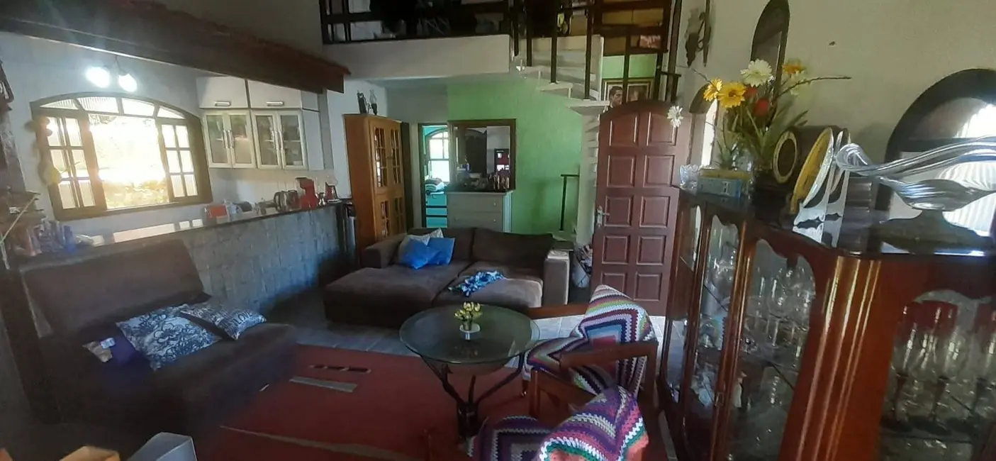 Casa com 3 quartos à venda, 300m2 em Massaguaçu, Caraguatatuba - SP - imagem 9 Foto 9 de Casa com 3 quartos à venda, 300m2 em Massaguaçu, Caraguatatuba - SP