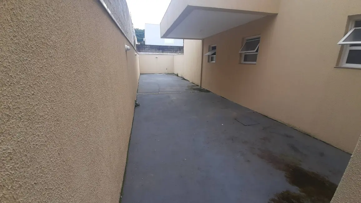 Foto 5 de Casa com 3 quartos para alugar, 250m2 em Martim de Sá, Caraguatatuba - SP
