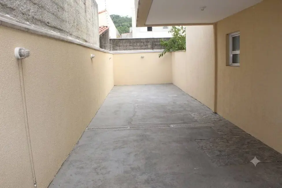 Foto 4 de Casa com 3 quartos para alugar, 250m2 em Martim de Sá, Caraguatatuba - SP