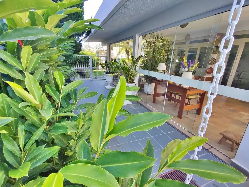 Foto 8 de Casa com 5 quartos à venda, 800m2 em Indaiá, Caraguatatuba - SP