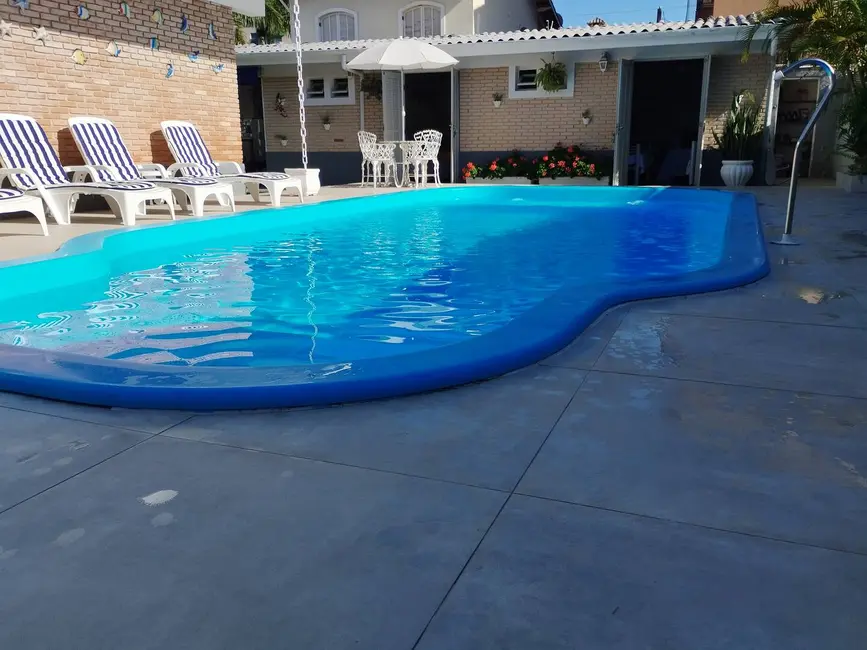 Foto 9 de Casa com 5 quartos à venda, 800m2 em Indaiá, Caraguatatuba - SP