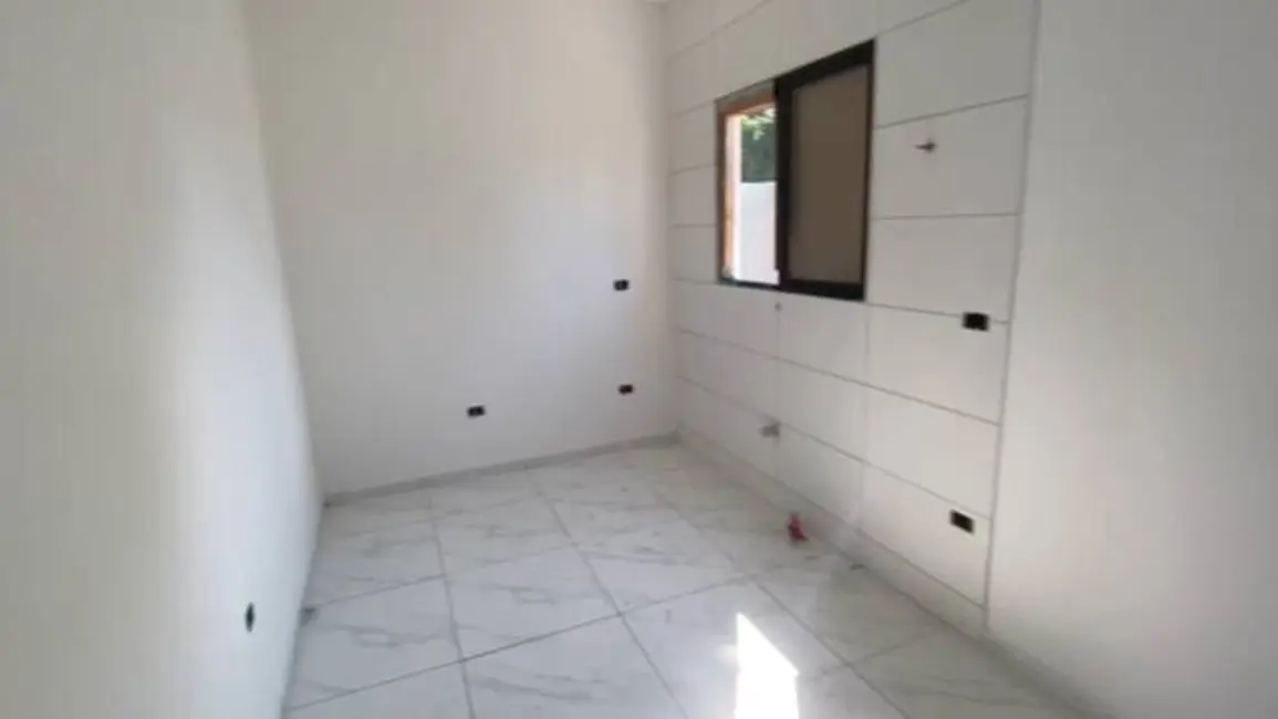Foto 7 de Sobrado com 2 quartos à venda, 125m2 em Balneário Recanto do Sol, Caraguatatuba - SP