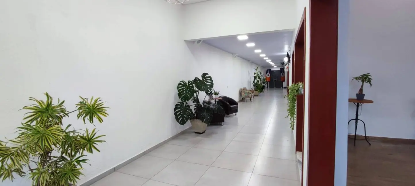 Foto 3 de Sala Comercial para alugar, 27m2 em Martim de Sá, Caraguatatuba - SP