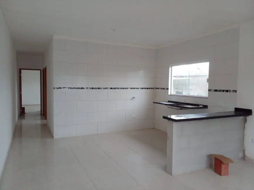 Foto 3 de Casa com 2 quartos à venda, 150m2 em Loteamento Estância Mirante de Caraguatatuba, Caraguatatuba - SP