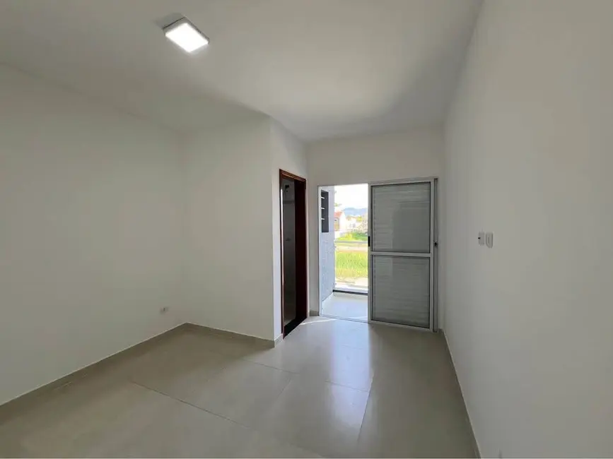 Foto 7 de Casa de Condomínio com 2 quartos para alugar, 88m2 em Pontal de Santa Marina, Caraguatatuba - SP