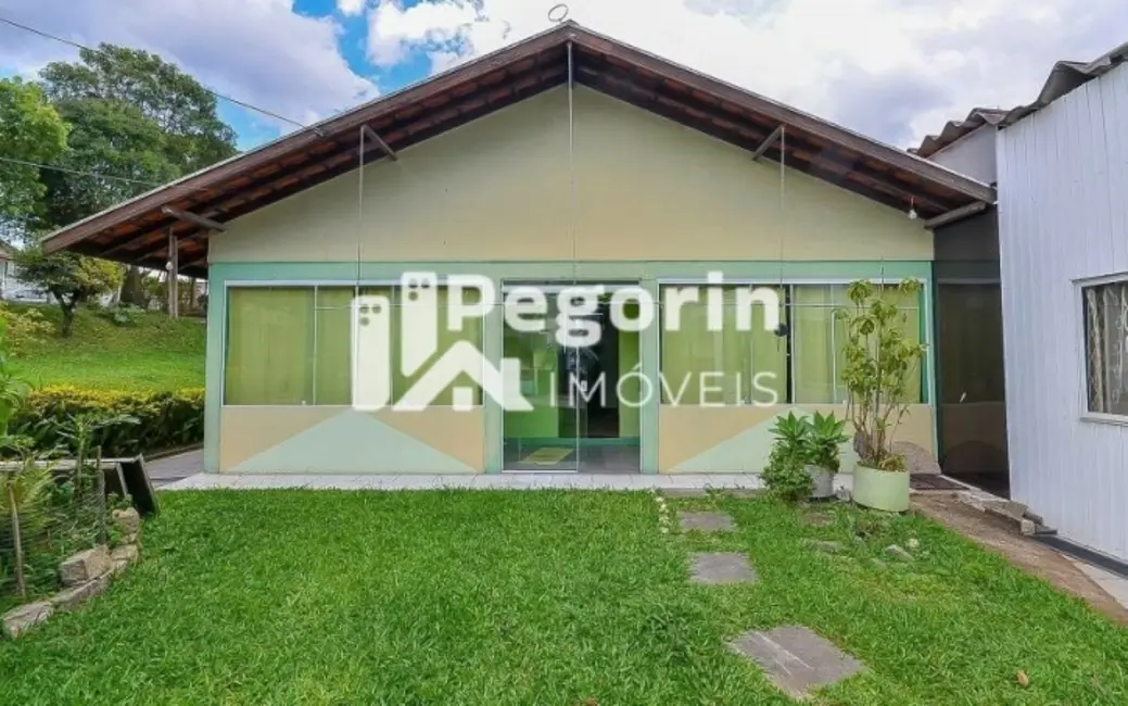 Casa com 5 quartos à venda, 237m2 em Abranches, Curitiba - PR - imagem 4 Foto 4 de Casa com 5 quartos à venda, 237m2 em Abranches, Curitiba - PR