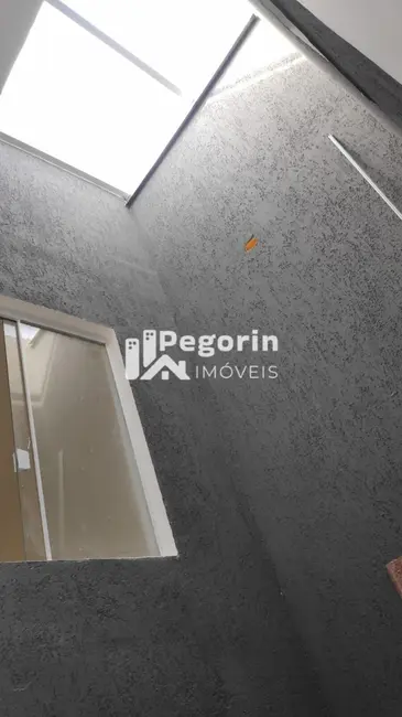 Foto 6 de Casa com 1 quarto à venda, 66m2 em Centro, Guaratuba - PR