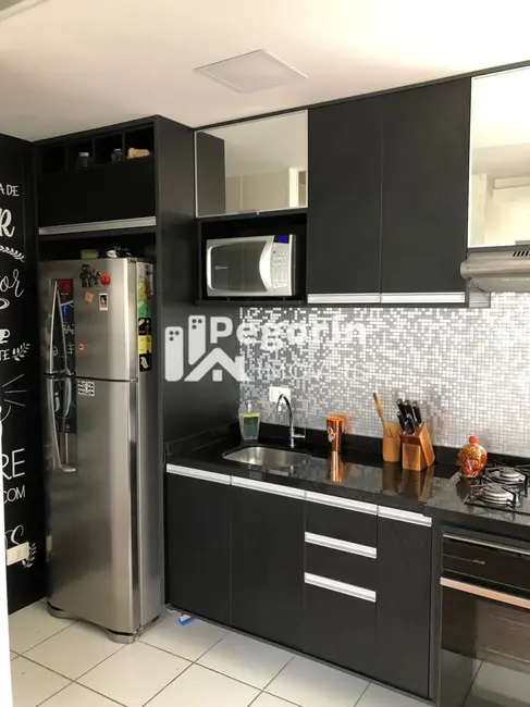 Apartamento com 2 quartos à venda, 49m2 em Jardim Amélia, Pinhais - PR - imagem 8 Foto 8 de Apartamento com 2 quartos à venda, 49m2 em Jardim Amélia, Pinhais - PR