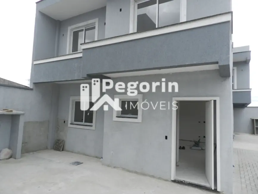 Sobrado com 3 quartos à venda, 110m2 em Bairro Alto, Curitiba - PR - imagem 2 Foto 2 de Sobrado com 3 quartos à venda, 110m2 em Bairro Alto, Curitiba - PR