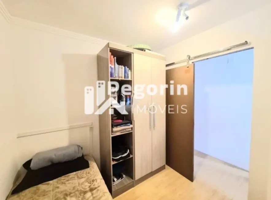 Apartamento com 2 quartos à venda, 42m2 em Weissópolis, Pinhais - PR - imagem 7 Foto 7 de Apartamento com 2 quartos à venda, 42m2 em Weissópolis, Pinhais - PR