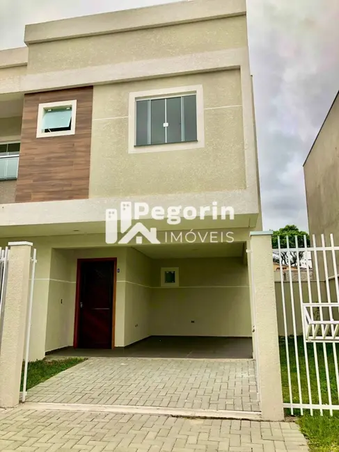 Foto 2 de Sobrado com 4 quartos à venda, 133m2 em Cajuru, Curitiba - PR