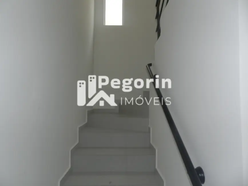 Foto 9 de Sobrado com 4 quartos à venda, 133m2 em Cajuru, Curitiba - PR