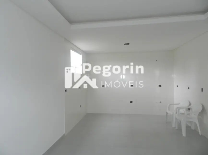 Foto 7 de Sobrado com 4 quartos à venda, 133m2 em Cajuru, Curitiba - PR