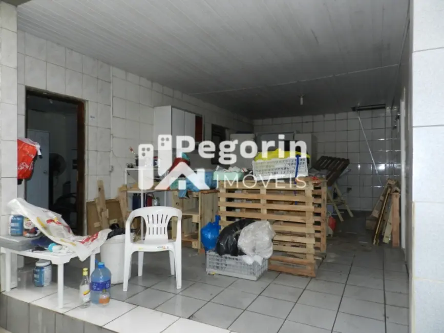 Foto 6 de Casa com 3 quartos à venda, 298m2 em Emiliano Perneta, Pinhais - PR