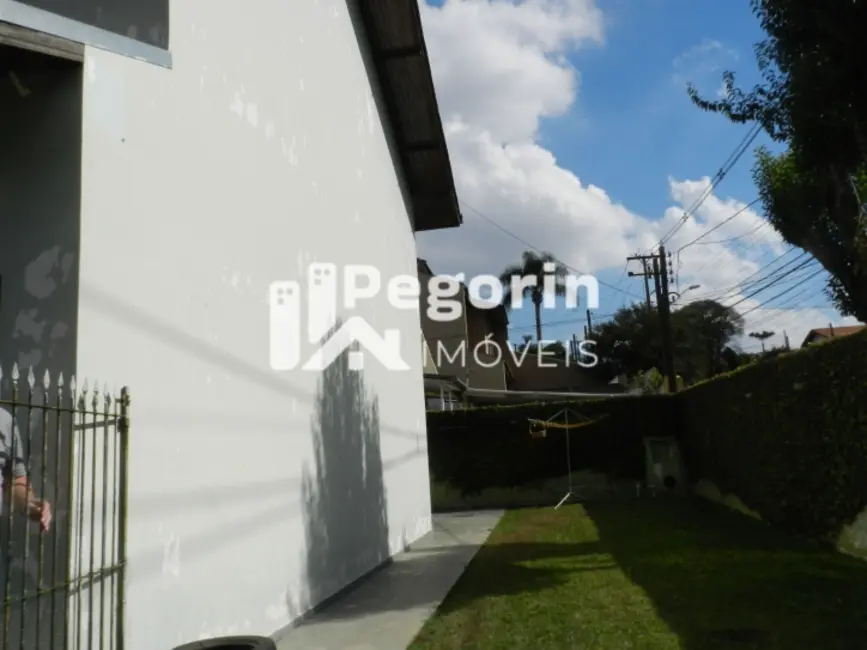 Sobrado com 3 quartos à venda, 144m2 em Bairro Alto, Curitiba - PR - imagem 8 Foto 8 de Sobrado com 3 quartos à venda, 144m2 em Bairro Alto, Curitiba - PR