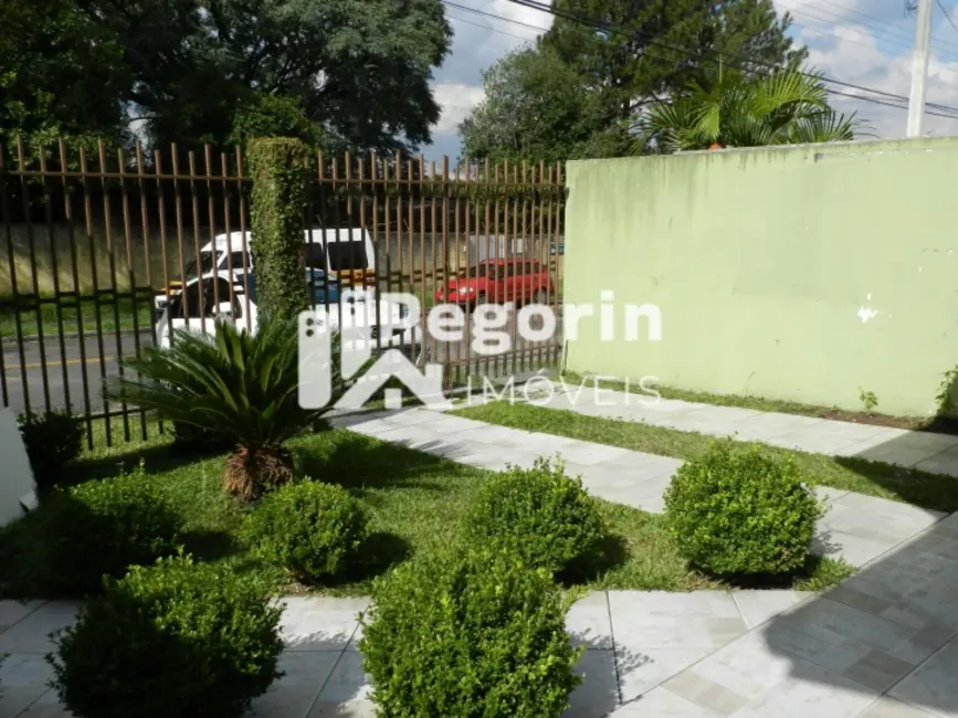 Sobrado com 3 quartos à venda, 144m2 em Bairro Alto, Curitiba - PR - imagem 9 Foto 9 de Sobrado com 3 quartos à venda, 144m2 em Bairro Alto, Curitiba - PR