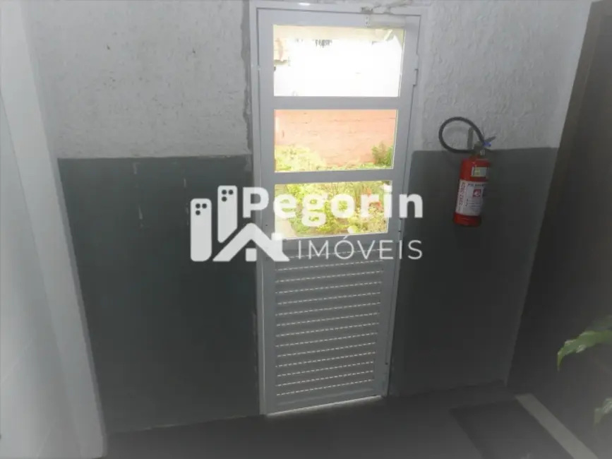 Foto 5 de Apartamento com 2 quartos à venda, 46m2 em Capão da Imbuia, Curitiba - PR