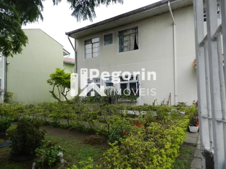 Foto 2 de Apartamento com 2 quartos à venda, 46m2 em Capão da Imbuia, Curitiba - PR