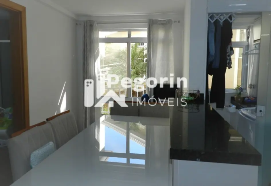 Apartamento com 2 quartos à venda, 47m2 em Jardim Amélia, Pinhais - PR - imagem 4 Foto 4 de Apartamento com 2 quartos à venda, 47m2 em Jardim Amélia, Pinhais - PR