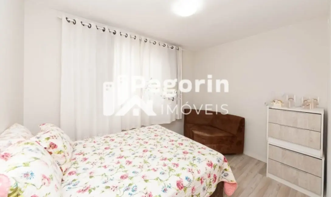 Apartamento com 2 quartos à venda, 45m2 em Santa Cândida, Curitiba - PR - imagem 9 Foto 9 de Apartamento com 2 quartos à venda, 45m2 em Santa Cândida, Curitiba - PR