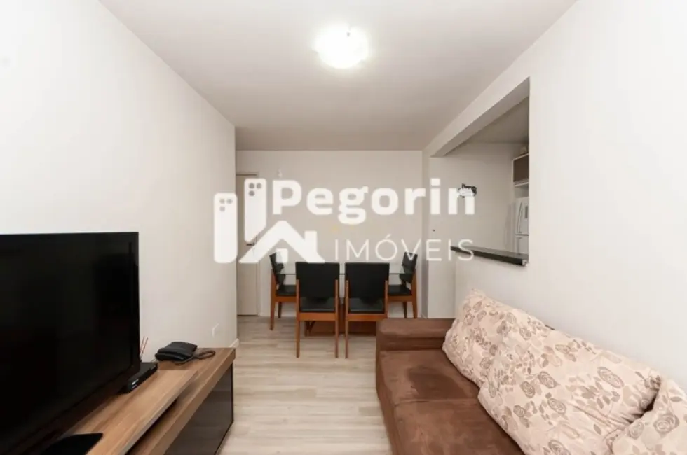 Apartamento com 2 quartos à venda, 45m2 em Santa Cândida, Curitiba - PR - imagem 8 Foto 8 de Apartamento com 2 quartos à venda, 45m2 em Santa Cândida, Curitiba - PR