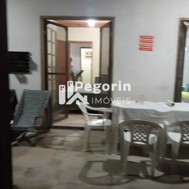 Foto 3 de Casa com 2 quartos à venda, 125m2 em Itapoa - SC