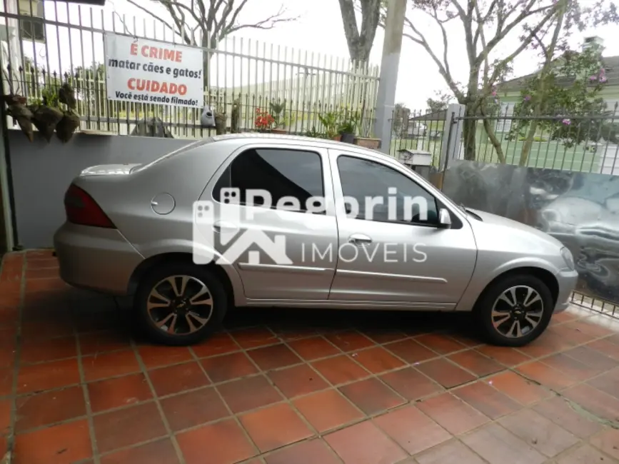 Casa com 4 quartos à venda, 180m2 em Jardim Social, Curitiba - PR - imagem 9 Foto 9 de Casa com 4 quartos à venda, 180m2 em Jardim Social, Curitiba - PR