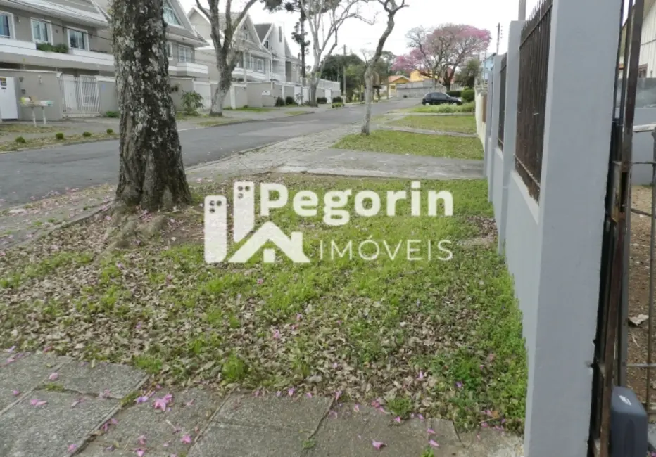 Casa com 4 quartos à venda, 180m2 em Jardim Social, Curitiba - PR - imagem 5 Foto 5 de Casa com 4 quartos à venda, 180m2 em Jardim Social, Curitiba - PR