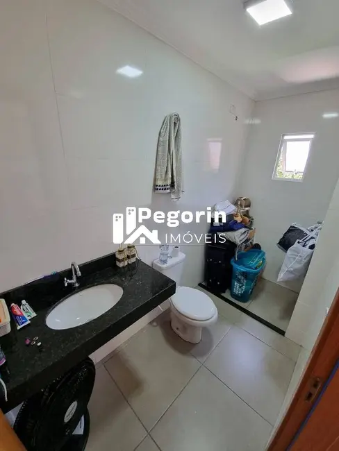 Apartamento com 3 quartos à venda, 73m2 em Centro, Pinhais - PR - imagem 8 Foto 8 de Apartamento com 3 quartos à venda, 73m2 em Centro, Pinhais - PR