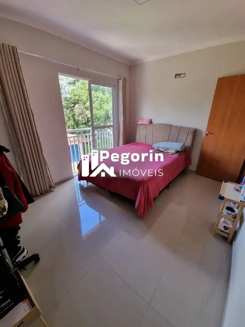 Apartamento com 3 quartos à venda, 73m2 em Centro, Pinhais - PR - imagem 9 Foto 9 de Apartamento com 3 quartos à venda, 73m2 em Centro, Pinhais - PR