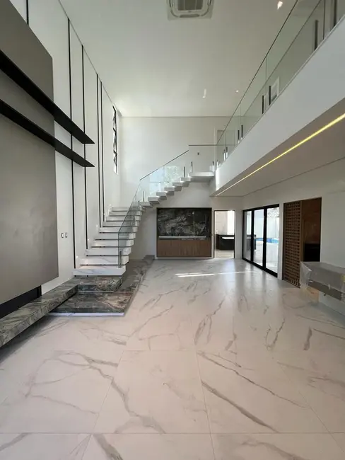 Casa de Condomínio com 5 quartos à venda, 380m2 em Centro, Eusebio - CE - imagem 9 Foto 9 de Casa de Condomínio com 5 quartos à venda, 380m2 em Centro, Eusebio - CE