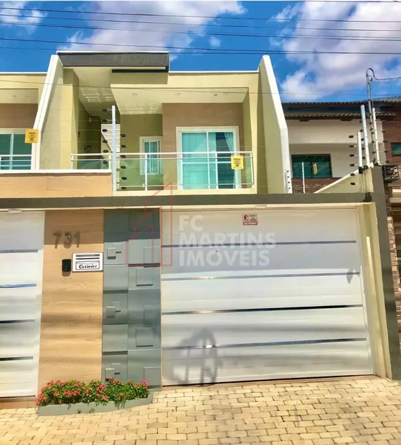 Foto 1 de Casa com 3 quartos à venda, 180m2 em Eusebio - CE