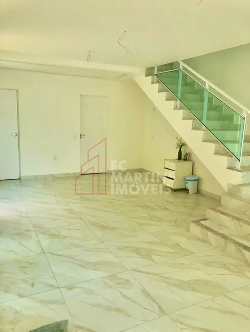 Casa com 3 quartos à venda, 180m2 em Eusebio - CE - imagem 3 Foto 3 de Casa com 3 quartos à venda, 180m2 em Eusebio - CE