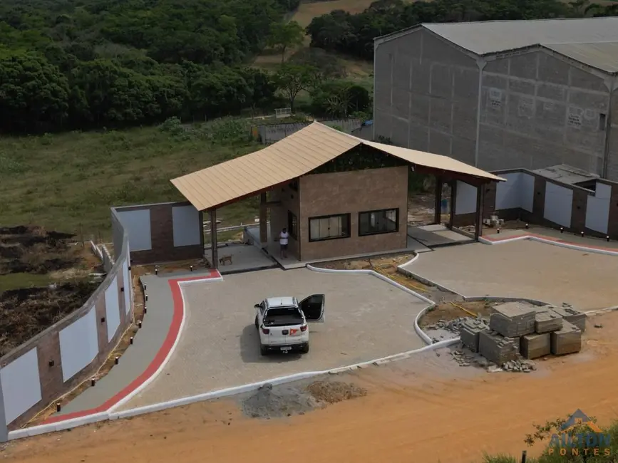 Foto 3 de Terreno / Lote à venda, 600m2 em Anchieta - ES