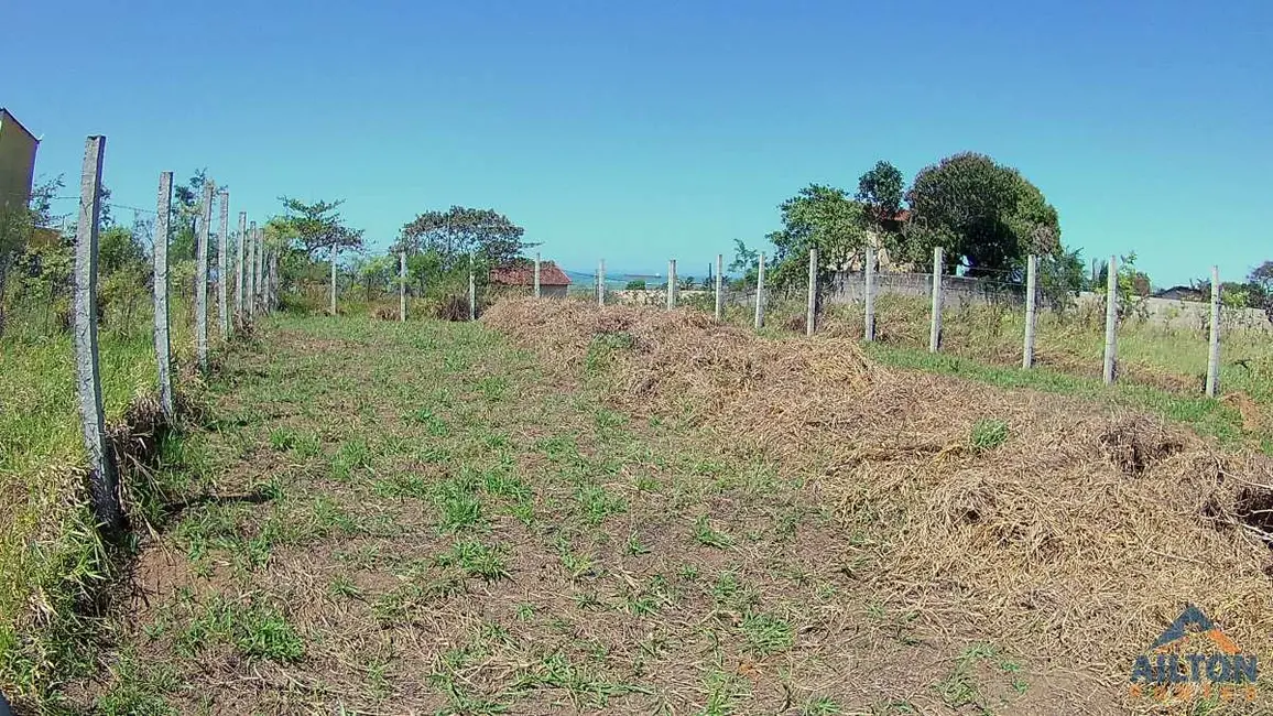 Foto 1 de Terreno / Lote à venda, 300m2 em Meaípe, Guarapari - ES