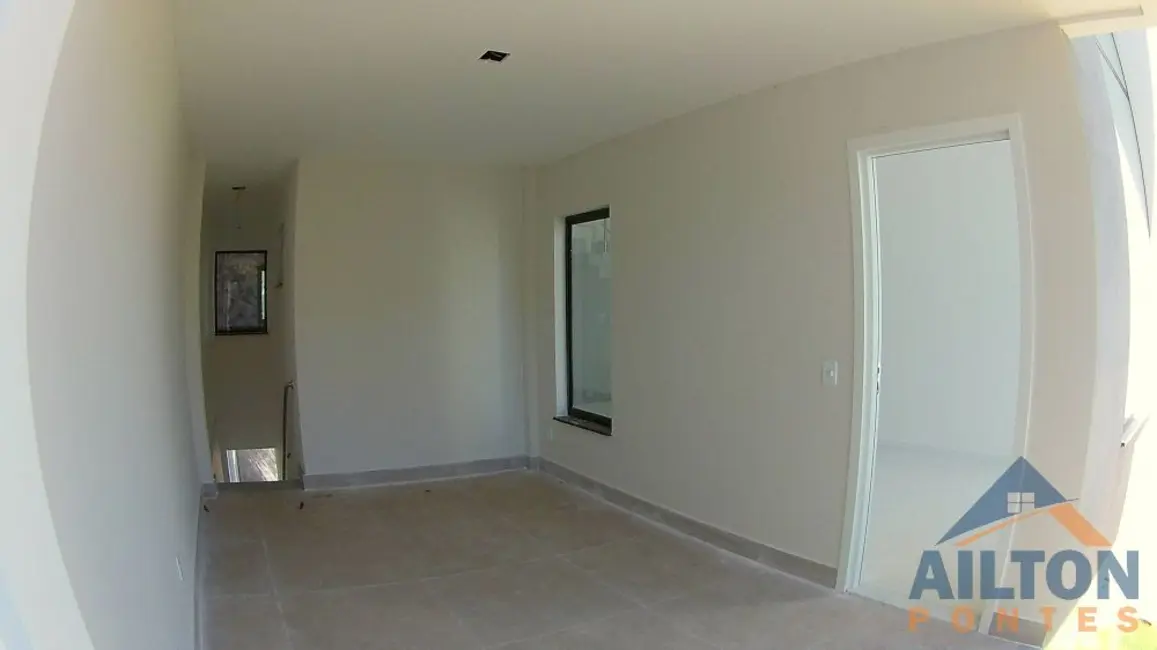 Foto 2 de Casa com 3 quartos à venda, 159m2 em Nova Guarapari, Guarapari - ES