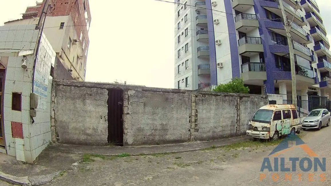 Foto 3 de Terreno / Lote à venda, 367m2 em Guarapari - ES