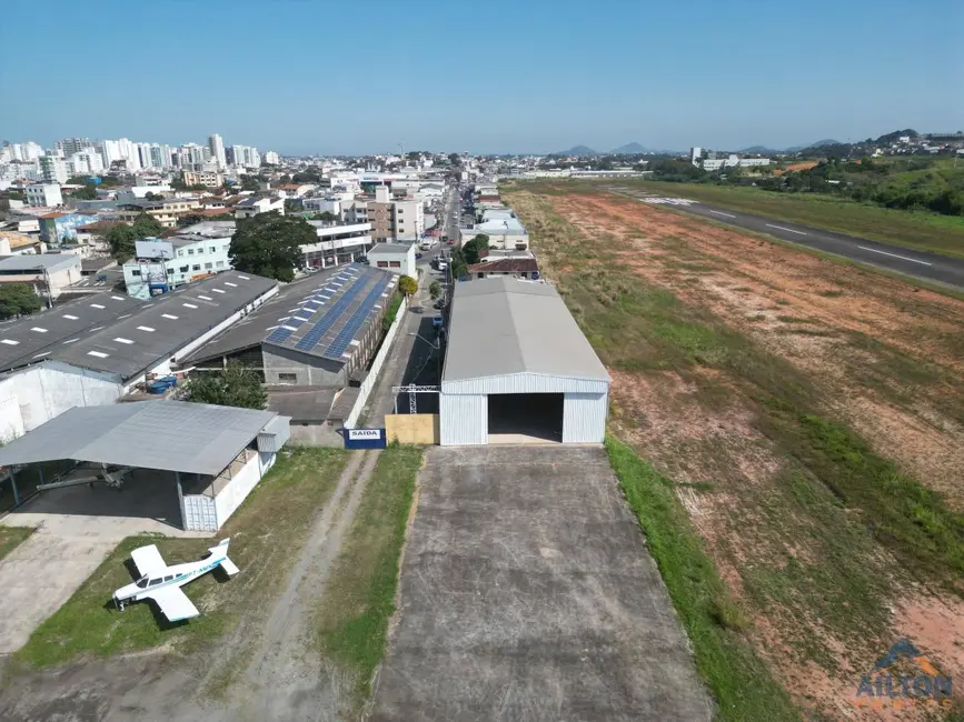 Armazém / Galpão para alugar, 672m2 em Aeroporto, Guarapari - ES - imagem 7 Foto 7 de Armazém / Galpão para alugar, 672m2 em Aeroporto, Guarapari - ES