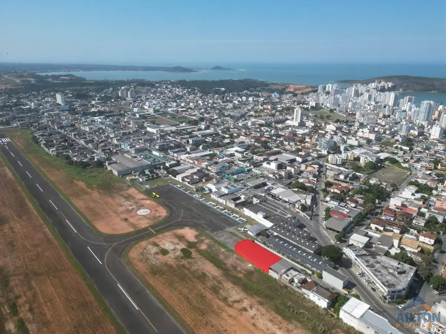 Armazém / Galpão para alugar, 672m2 em Aeroporto, Guarapari - ES - imagem 8 Foto 8 de Armazém / Galpão para alugar, 672m2 em Aeroporto, Guarapari - ES