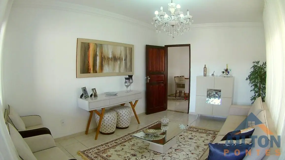 Foto 2 de Casa com 3 quartos à venda, 204m2 em Itapebussu, Guarapari - ES