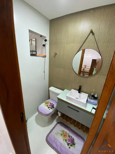 Casa com 3 quartos à venda, 110m2 em Santa Mônica, Guarapari - ES - imagem 4 Foto 4 de Casa com 3 quartos à venda, 110m2 em Santa Mônica, Guarapari - ES