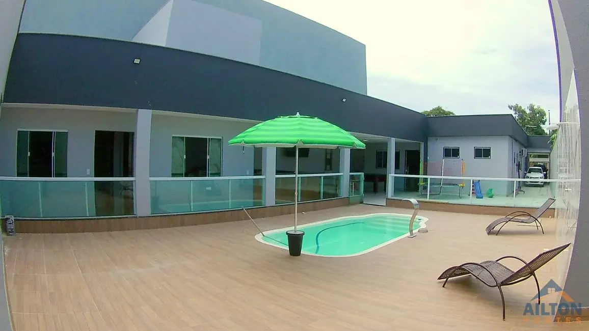 Foto 1 de Casa com 4 quartos à venda, 190m2 em Setiba, Guarapari - ES