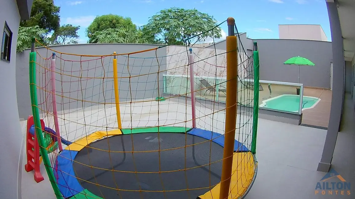 Foto 6 de Casa com 4 quartos à venda, 190m2 em Santa Mônica, Guarapari - ES