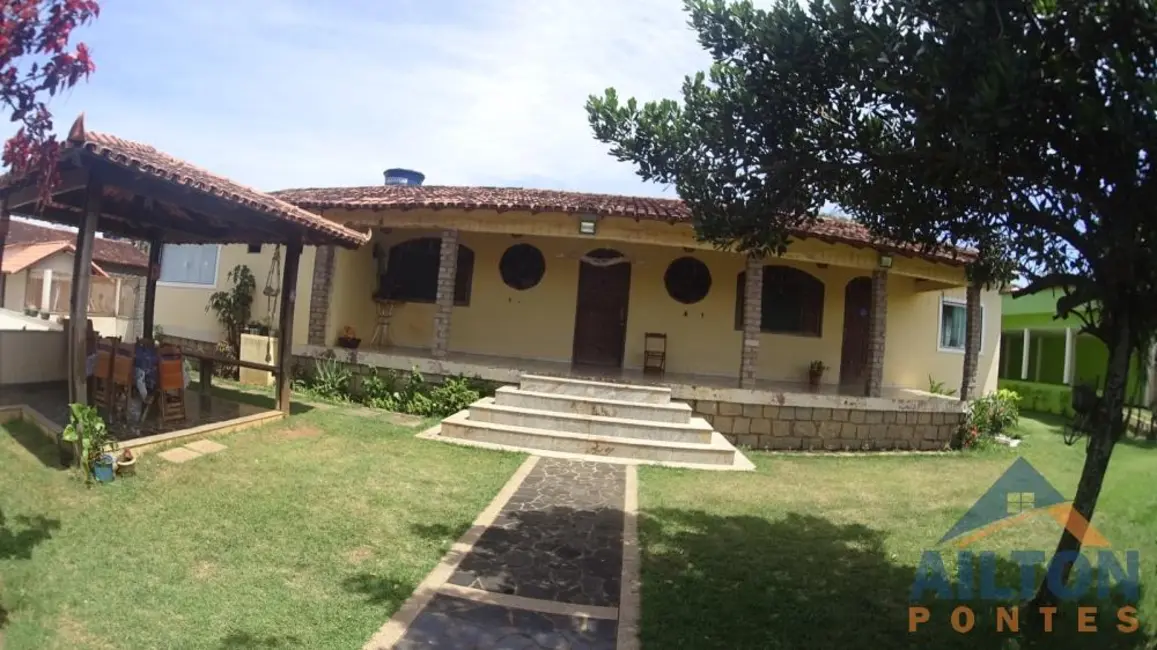 Foto 2 de Casa com 4 quartos à venda, 154m2 em Santa Mônica, Guarapari - ES