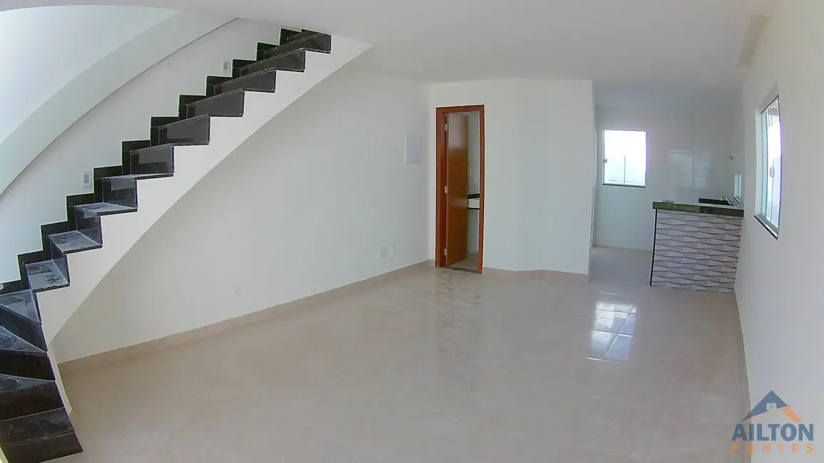 Foto 3 de Casa com 2 quartos à venda, 80m2 em Santa Mônica, Guarapari - ES