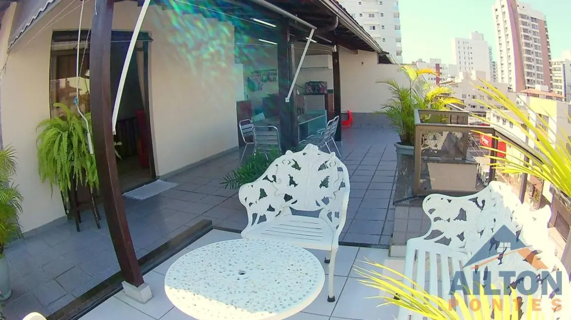 Cobertura com 4 quartos à venda, 210m2 em Praia do Morro, Guarapari - ES - imagem 4 Foto 4 de Cobertura com 4 quartos à venda, 210m2 em Praia do Morro, Guarapari - ES