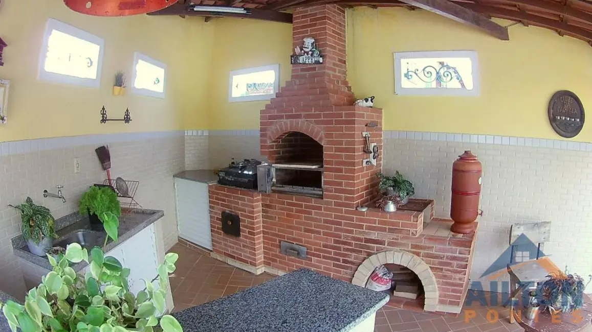 Casa com 3 quartos à venda, 140m2 em Perocão, Guarapari - ES - imagem 6 Foto 6 de Casa com 3 quartos à venda, 140m2 em Perocão, Guarapari - ES