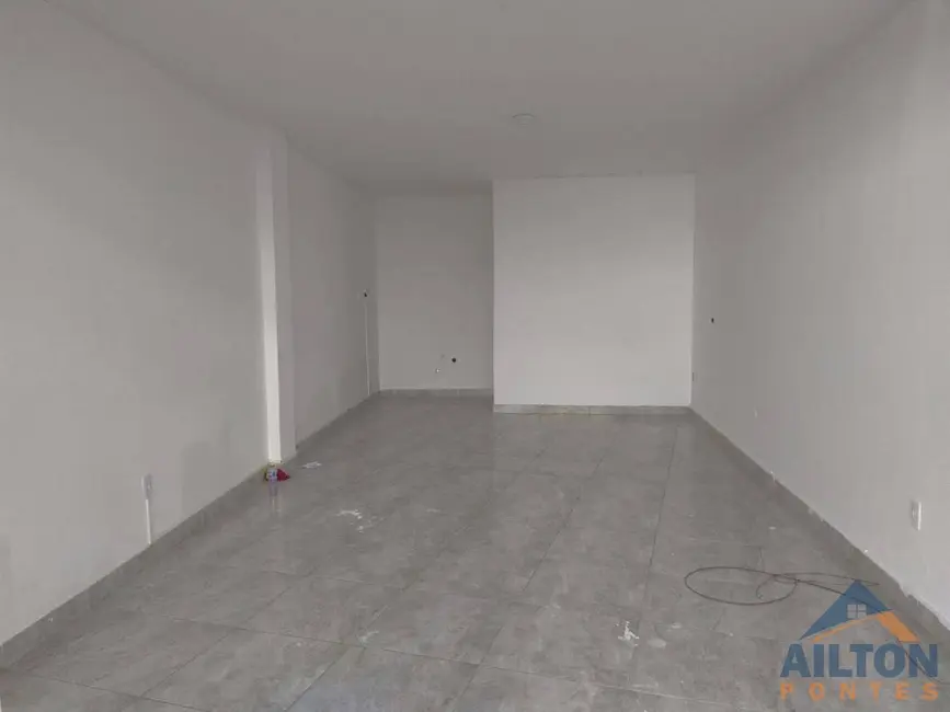 Loja com 1 quarto para alugar, 30m2 em Comunidade Urbana de Palmeiras, Guarapari - ES - imagem 6 Foto 6 de Loja com 1 quarto para alugar, 30m2 em Comunidade Urbana de Palmeiras, Guarapari - ES