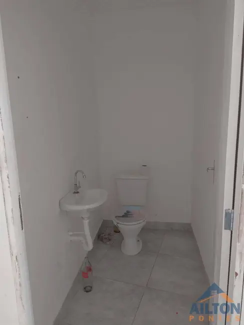 Loja com 1 quarto para alugar, 30m2 em Comunidade Urbana de Palmeiras, Guarapari - ES - imagem 8 Foto 8 de Loja com 1 quarto para alugar, 30m2 em Comunidade Urbana de Palmeiras, Guarapari - ES