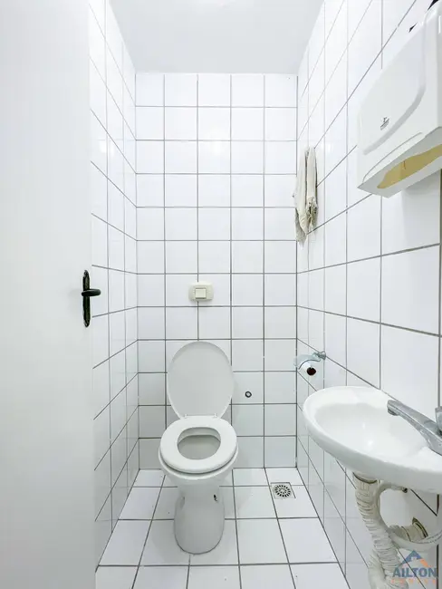 Loja para alugar, 35m2 em Centro, Guarapari - ES - imagem 8 Foto 8 de Loja para alugar, 35m2 em Centro, Guarapari - ES